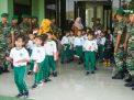 Rombongan Anak TK Beri Kejutan Datangi Makodim 0817/Gresik
