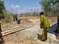 Di Lokasi Desa Rabasan Babinsa Kedungdung Dampingi Tim Menhan Pencarian Mata Air Bersih