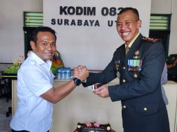 Kodim 0830/Surabaya Utara Terima Surprise Dari Polrestabes Surabaya