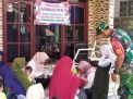 Dampingi Kegiatan Posyandu, Wujud Kepedulian Babinsa Koramil Manyar Terhadap Kesehatan Balita di Wilayah