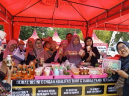 Meriahkan HUT Jatim, Ketua CEC Bojonegoro Apresiasi Pameran UMKM yang di Gelar Bakorwil