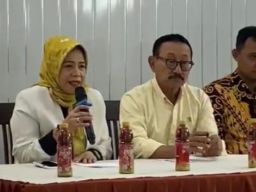 "Klinik Usaha Nasional" Bersama Pemdes  Rangkah Kidul Berikan Pelatihan Pemberdayaan UMKM 
