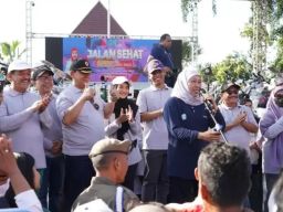 BUMD Jatim Support Jalan Sehat Peringati HUT Pemprov Jatim Ke 78 Di Situbondo