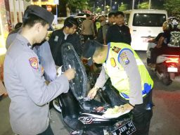 Polres Pelabuhan Tanjungperak Gelar Razia untuk Harkamtibmas saat Nataru