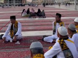 Pakaian Ihram antara Syariat dan hakekat.