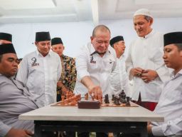 Buka Turnamen Catur Antar Pesantren se-Madura, Ketua DPD RI Ulas Sejarah Islam