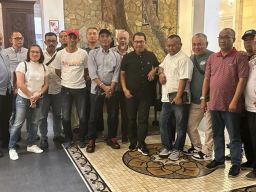 Siap Bersaing di Pilkada Jatim 2024 Lutil Hakim Persiapkan Gerbong