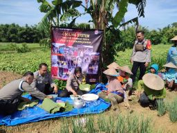 Guyup Rukun Polisi dan Petani