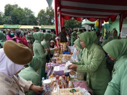 Hadiri Bazar Ramadhan Jajaran Korem 084/BJ dan Kodim