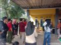 Puluhan Nasabah Gruduk Rumah Owner Investasi dan Arisan di Wilayah Kecamatan Tempuran