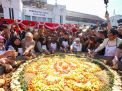 Festival Rujak Uleg Tahunan yang Sukses di Gelar 2024, Balai Kota Banjir Warga Surabaya