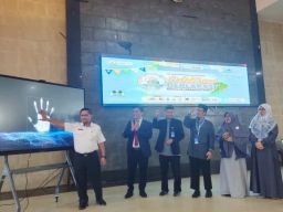 Sekdin Makassar Apresiasi SIT Darul Fikri Makassar yang Deklarasi Program Sekolah Berbasis Riset
