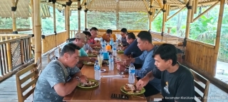 Pengusaha Asal Karawang Silaturahmi Bersama Insan Pers