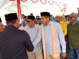 Ribuan massa BK- UHS berjalan kaki menuju ke KPU Halmahera selatan maluku Utara Rbu tgl 28 Agustus 2024.