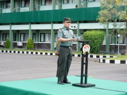Kepala Staf Korem 084/Bhaskara Jaya Pimpin Apel Gelar Pasukan Pengamanan VVIP Kunjungan Kerja Presiden RI