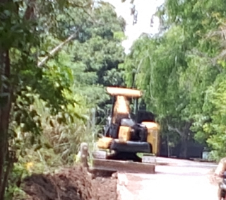 Diduga Peningkatan Jalan Area Makam Singaperbangsa Pelaksana Tidak Mengakui