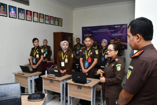 Kunjungan Kerja Kajati Jabar Katarina Endang, Berikut Diantaranya Tiga Kejari