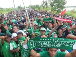 Deklarasi Papua Merdeka oleh OPM Di Kota Surabaya 1 Desember Di Tolak Keras Bonek Surabaya