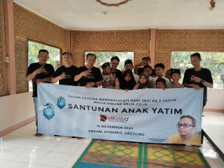 Santunan Anak Yatim dan Duafa di Hari Jadi Media Delik.co.id