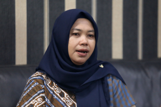 Beredar Video Viral Layanan Kelurahan, Ini Tanggapan Lurah Baratajaya 