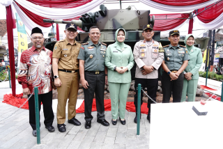 Pangdam III Siliwangi Undang Wakapolda Jabar di Momen Peresmian Monumen Panser Saladin