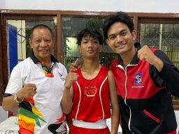 Ridho Raih Juara 1 di Kejuaraan Tinju Amatir Piala KONI Kota Surabaya