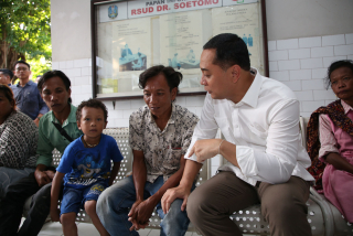 Wali Kota Eri Cahyadi Sampaikan Belasungkawa Kepada Keluarga Balita Hanyut, Fasilitasi Pemulangan Jenazah