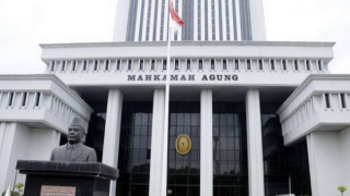 PT PLN Tak Berhak Pasang Tiang Listrik di Atas Tanah Warga