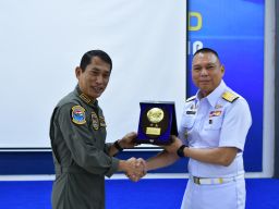Puspenerbal Terima Kunjungan Kerja Delegasi Royal Thai Navy dan PT. DI