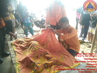 Penemuan Korban Balita Tenggelam di Perairan Pantai Cibendo 
