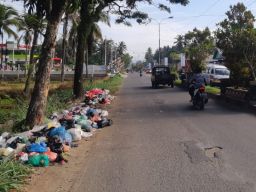 Pernyataan Bupati Madina Secara Tidak Langsung Mengajak masyarakat Ayo Sama-Sama Langgar Undang-Undang.