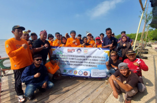 Unit Teknis Rescue Karang Taruna  Karawang Gelar Bakti Sosial 