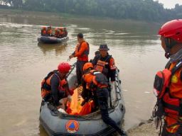 Pendulang Emas di Bengawan Solo Bojonegoro di Temukan Meninggal Mengambang
