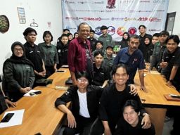 KFAK Ajak Peserta Magang Perluas Wawasan Dunia Jurnalistik Bersama AWS