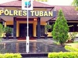 Warga Tingkis Adukan Kades ke Polres Tuban, Kasus Diduga Mangkrak 10 Bulan