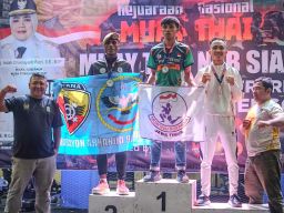Muaythai Gresik Bangkit, Atlet Raih 6 Medali di NTB