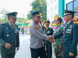 Kapolres Karawang Menghadiri HUT TNI Ke 80 Di Makodim 0604 Karawang