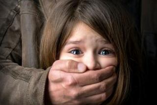 Anak dan Istri Diduga Dibawa Kabur Laki Laki Tak Dikenal, Suami Akan Lapor Polisi