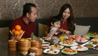 Dinner Imlek di Java Paragon Hotel Fully Booked, Antusias Jelang Perayaan Meningkat Tajam