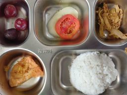 Menu MBG Dinilai Tak Sesuai Ketentuan BGN, Guru Sampaikan Kritik