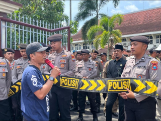 FORKOT Ancam Laporkan 45 Anggota DPRD Pamekasan ke KPK Terkait Pekerjaan Pokir