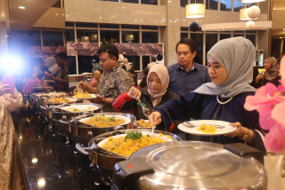 Menu Iftar Ramadan 2026 di Swiss-Belinn Manyar Surabaya, "Royal Mediterranean" Resmi di Luncurkan 