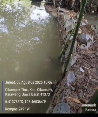 Parah, 50 Titik Pekerjaan Drainase dan Uditch Bidang SDA Dinas PUPR Karawang Dikerjakan Asal Jadi