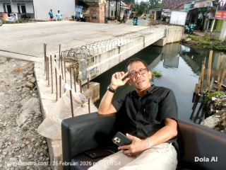 Askun Kritik Keterlambatan Proyek Rehabilitasi Jembatan Segaran Pulo Putri Kecamatan Batujaya
