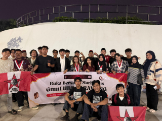 DPK GMNI UBP Karawang Salurkan 250 Takjil, Ketua Jeje Zaenudin Ingatkan Mahasiswa Soal Kebermanfaatan