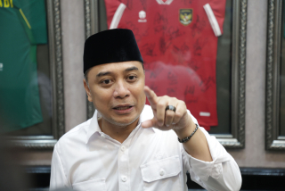 Timur Tengah Bergejolak, Wali Kota Eri Minta Warga Surabaya Tunda Perjalanan ke Luar Negeri