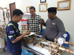 Atasi Persoalan Pelanggan Perumda Air Minum Surya Sembada Ajak Tingkatkan Penggunaan Aplikasi CIS