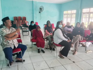 Orang Tua Murid SDN Dayeuhluhur 2 Geruduk Korwilcamdik, Ancam Pindahkan Anak Jika Masalah Tak Tuntas
