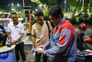 Wali Kota Eri Cahyadi Dorong Kemandirian Ekonomi Gen Z RW 7 Kelurahan Karah Lewat Wirausaha