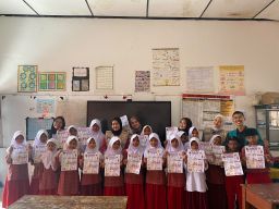 Tanamkan Kesadaran Hukum Sejak Dini, Mahasiswa KKN Reguler Kelompok 87 USK Edukasi Siswa SD di Pidie Jaya